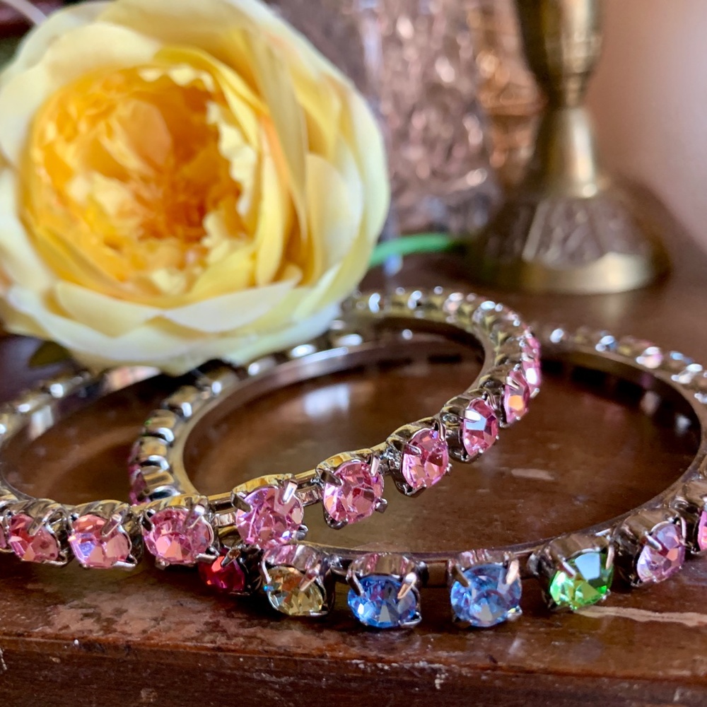 Two SZ LG Rhinestone Bangles Pink & Multicolor NEW - Picture 4 of 8